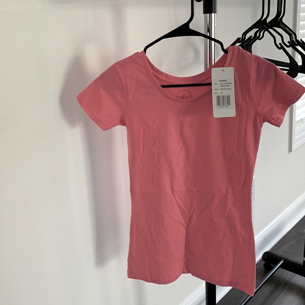 Women's Blank Hugger- Tee- LayerSimply